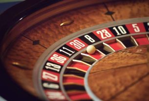 Review Bonuses Offered by online casinos Singapore